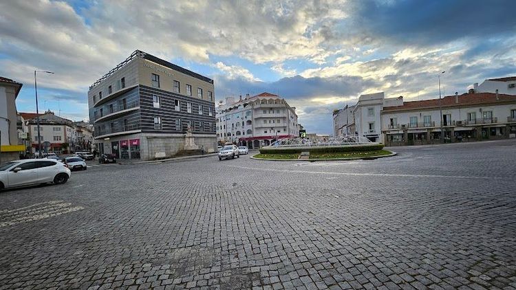 José Regio - Portalegre - Portugal - Booked ai