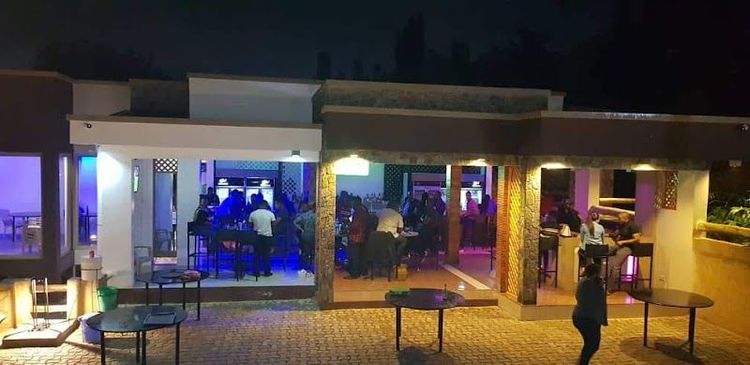 Black And White - Morogoro - Tanzania - Booked ai