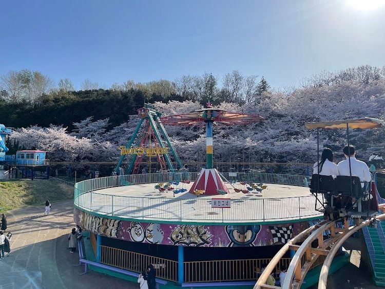 Jungwoe Park - Gwangju - South Korea - Booked ai