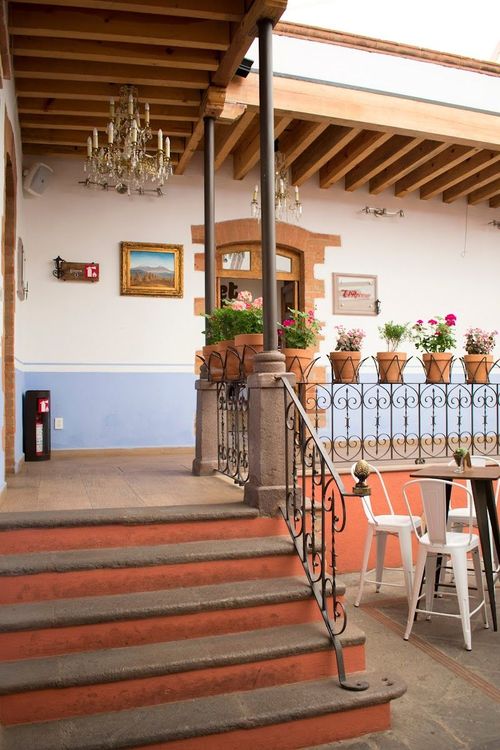 Blue House - Toluca - Mexico - Booked ai