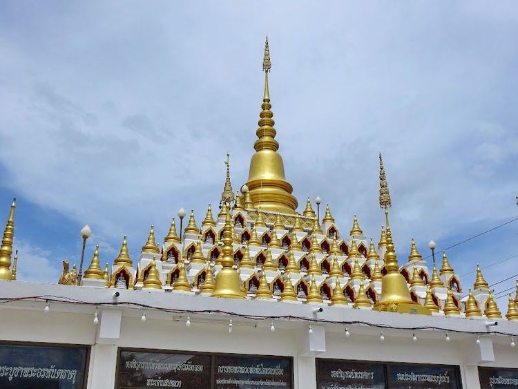 Wat Mani Phraison - Mae Sot - Thailand - Booked ai