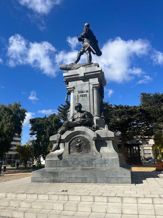 Monumento Hernando De Magallanes - Punta Arenas - Chile - Booked ai