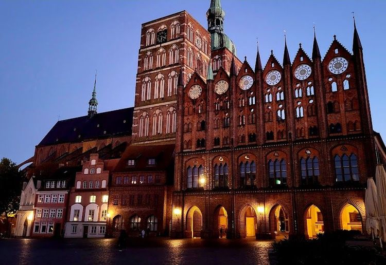 Stralsund Historic Old Town - Stralsund - Germany - Booked ai