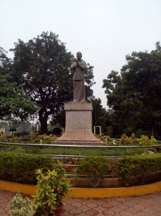 Dr. Rajkumar Park || Ballari - Bellary - India - Booked ai