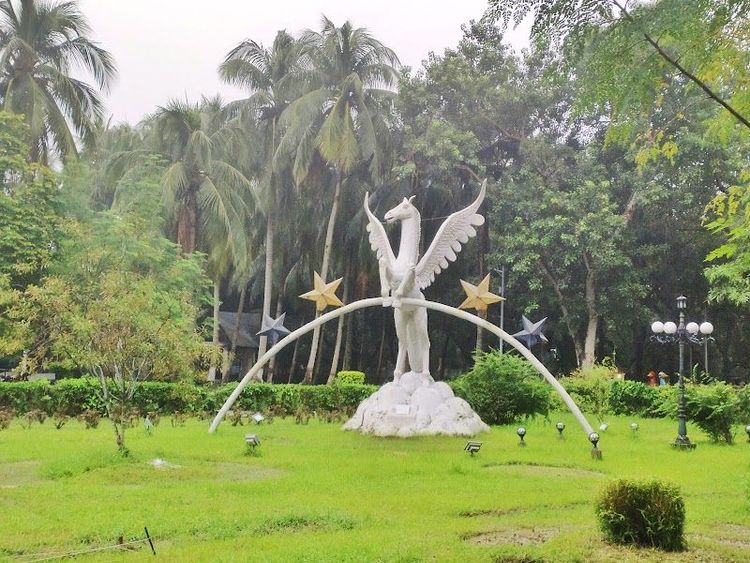 Shaheed A.H.M. Kamaruzzaman Central Park & Zoo - Rajshahi - Bangladesh - Booked ai