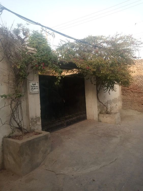 Dera Chaudhary Ghulam Haider - Jhang - Pakistan - Booked ai