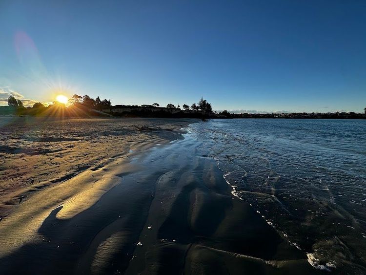 Caroline Bay Beach - Timaru - New Zealand - Booked ai