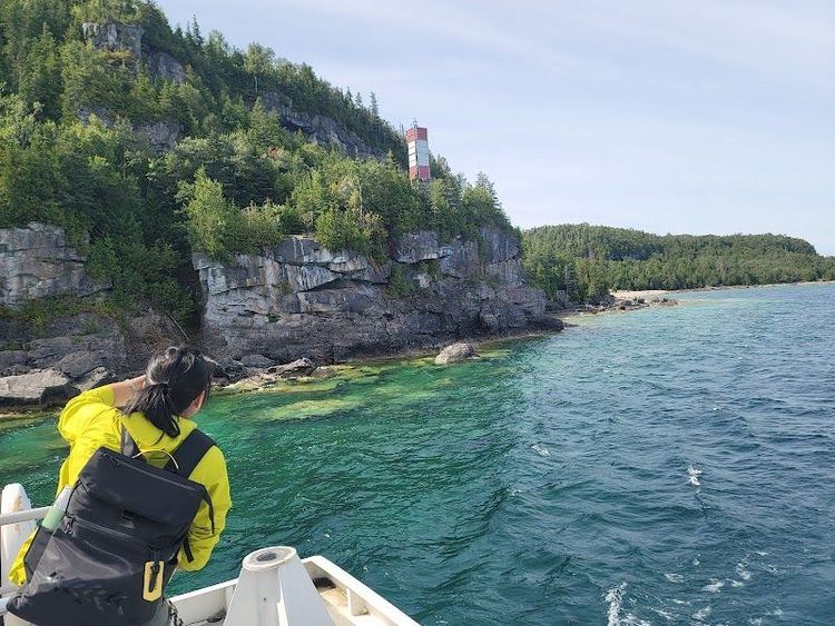 Flowerpot Cruises - Northern Bruce Peninsula - Canada - Booked ai