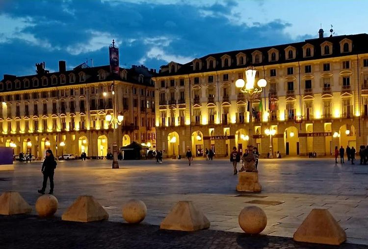Piazza Castello - Turin - Italy - Booked ai
