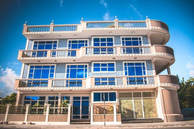 Abuharee Grand - Hithadhoo - Maldives - Booked ai