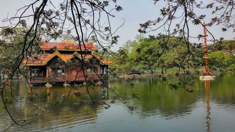 Mandalay Travel Guide - Best time to visit - Booked ai