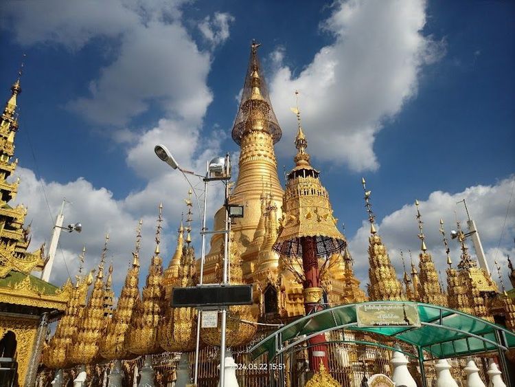 Shwesandaw Pagoda - Pyay - Myanmar - Booked ai