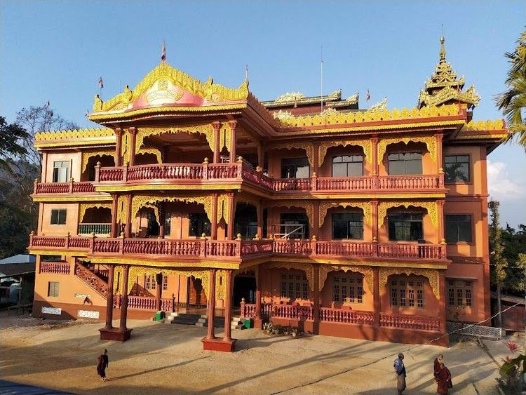 Lashio Travel Guide - Best time to visit - Booked ai