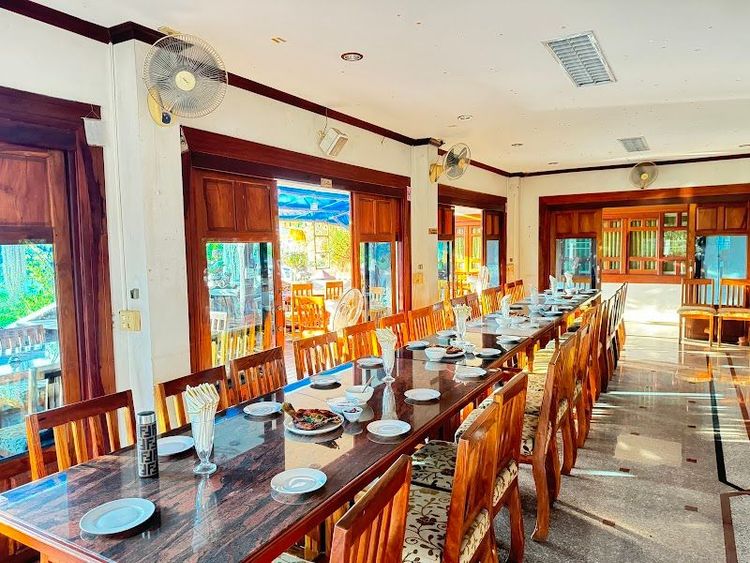 Kinnaree Restaurant - Udon Thani - Thailand - Booked ai