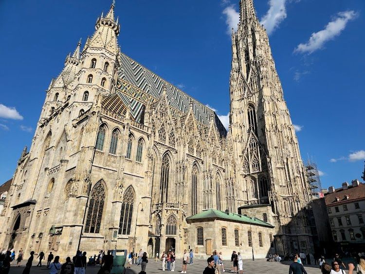 St. Stephen's Cathedral - Vienna - Austria - Booked ai