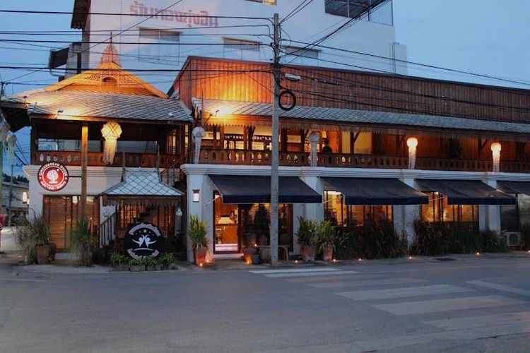 Gingerbread House Phrae - Phrae - Thailand - Booked ai