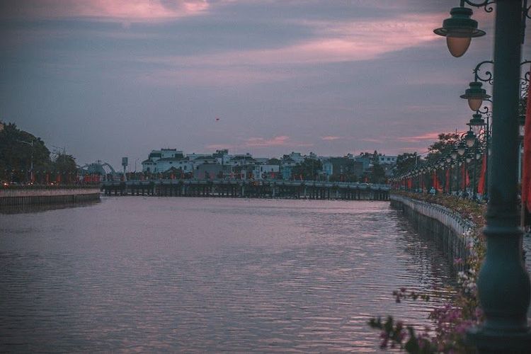 Hai Phong Walking Street - Hai Phong - Vietnam - Booked ai