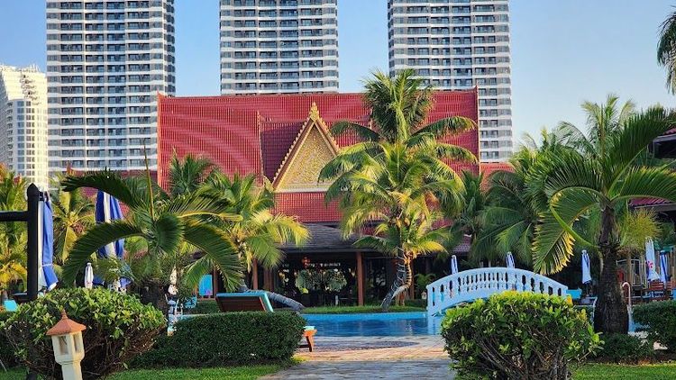 Sihanoukville Travel Guide - Best time to visit - Booked ai