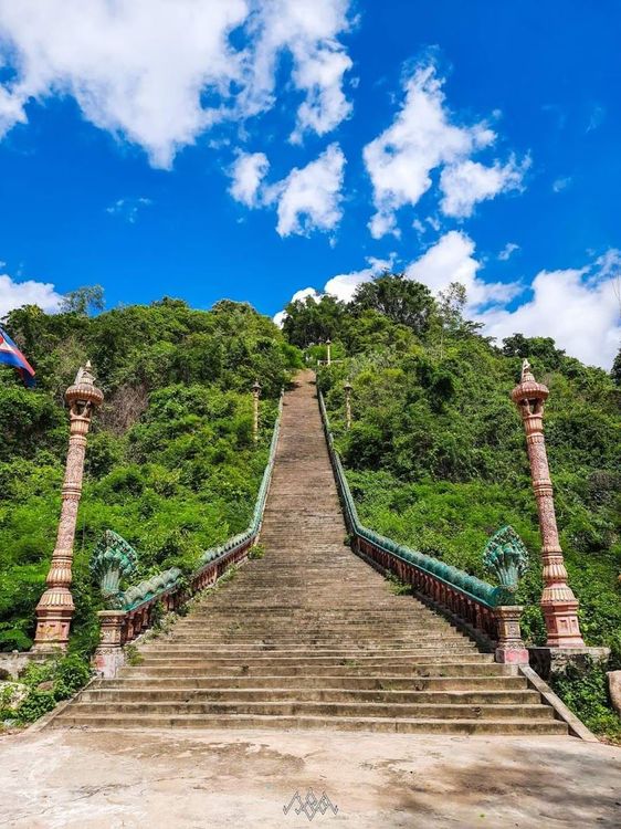 Kratie Travel Guide - Best time to visit - Booked ai