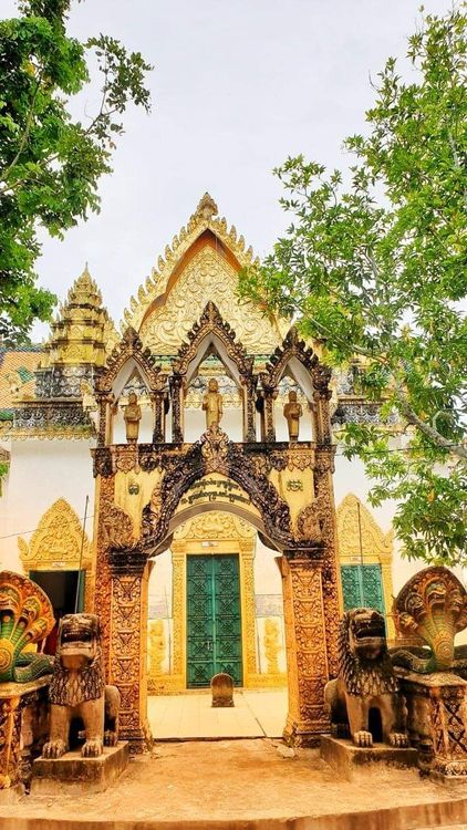 Kratie Travel Guide - Best time to visit - Booked ai