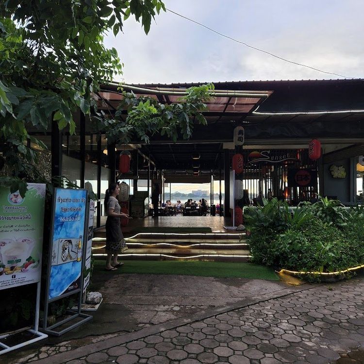 Sunset Restaurant - Thakhek - Laos - Booked ai