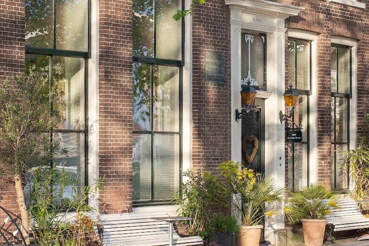 De Oude Haven - Zierikzee - Netherlands - Booked ai