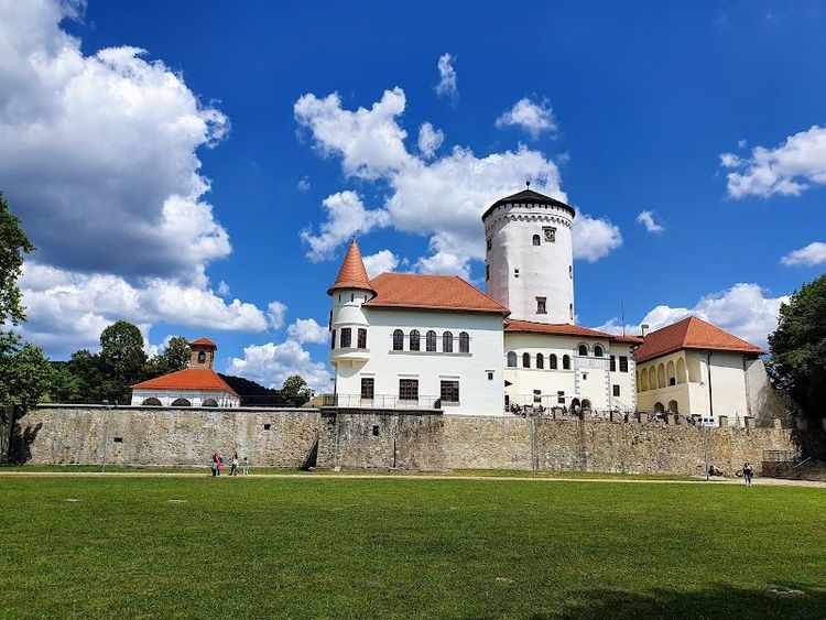 Budatín castle - Žilina - Slovakia - Booked ai