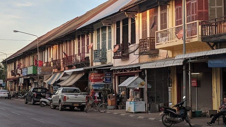 Thakhek Travel Guide - Best time to visit - Booked ai