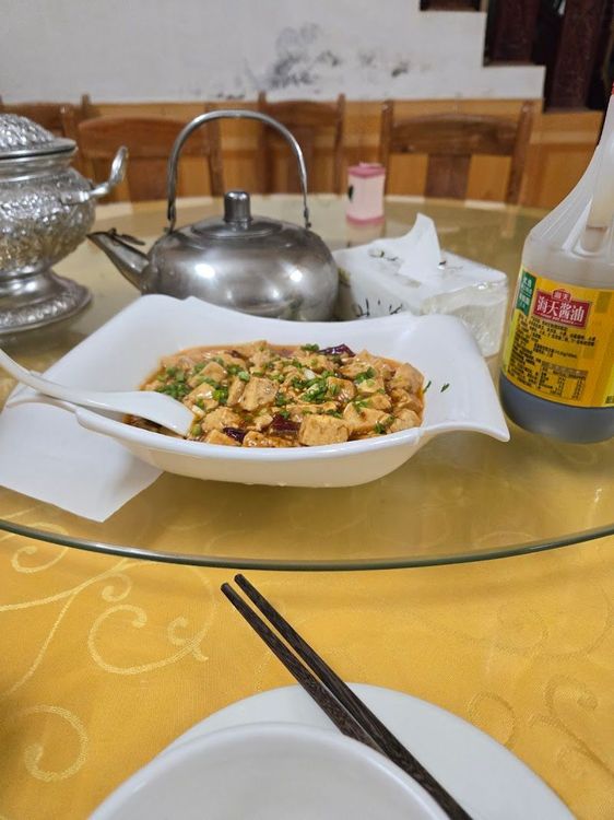 Four Seas Restaurant - Xam Neua - Laos - Booked ai