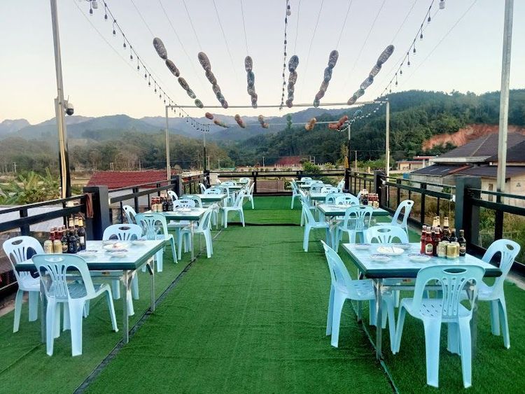 Chum Dad Fa Restaurant - Muang Xay - Laos - Booked ai