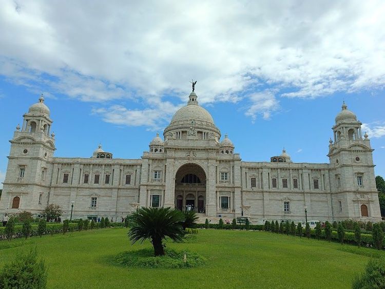 Victoria Memorial - Kolkata - India - Booked ai
