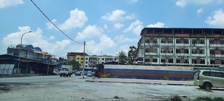 Kluang Travel Guide - Best time to visit - Booked ai