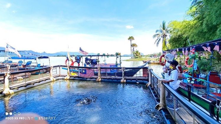 Bot ronda murah Tasik Santuari Hopping - Kangar - Malaysia - Booked ai