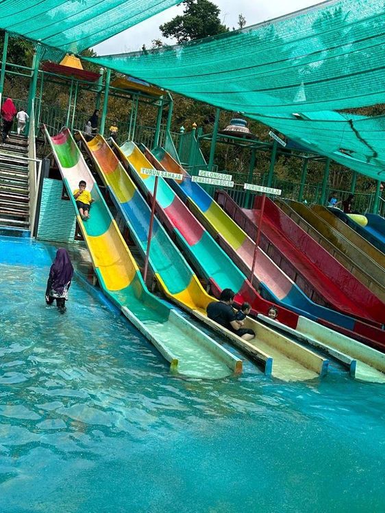 Kubang Gajah Waterpark - Temerloh - Malaysia - Booked ai