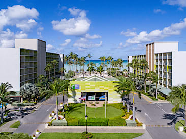 Golf Course at Holiday Inn Resort Aruba, Palm Beach, Oranjestad