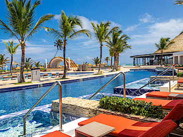 Services and Facilities at Adults Only, Royalton CHIC Punta Cana Resort & Casino, Uvero Alto
