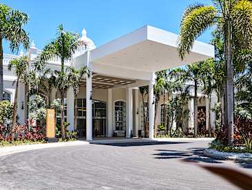 Bars and Restaurants at Riu Palace Bavaro, Punta Cana