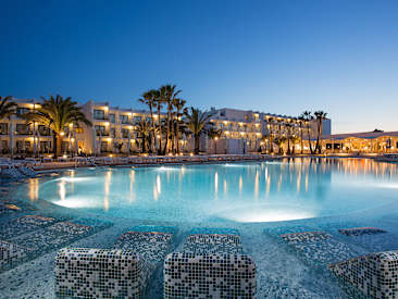 Grand Palladium White Island Resort & Spa, Ibiza