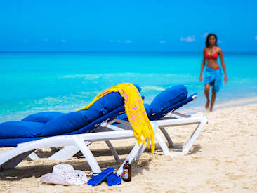 Bars and Restaurants at Legends Beach Resort, Negril