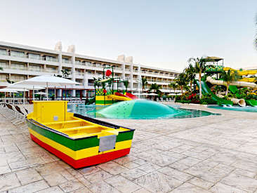 Princess Grand Jamaica, Hanover