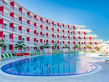 Rooms and Amenities at Royal Decameron Cornwall Beach, Montego Bay