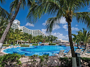 Group Meetings at Riu Caribe, Cancun