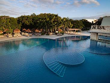 Rooms and Amenities at Grand Sirenis Riviera Maya Resort and Spa, Akumal
