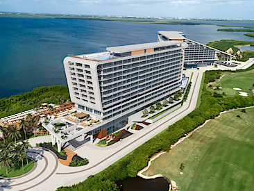 Hyatt Vivid Grand Island, Cancun, Quintana Roo