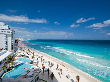 Rooms and Amenities at Oleo Cancun Playa, Cancun, Q. Roo