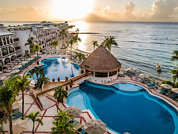 Services and Facilities at Wyndham Alltra Playa del Carmen, Adults Only, Playa del Carmen