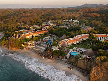 Family Selection at Grand Palladium Vallarta Resort & Spa (RN), Bahía de Banderas
