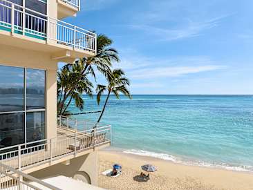 Kaimana Beach Hotel, Honolulu, Hawaii
