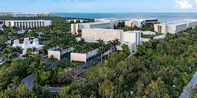 Family Selection at Grand Palladium Select Costa Mujeres