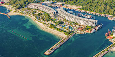 SLS Playa Mujeres